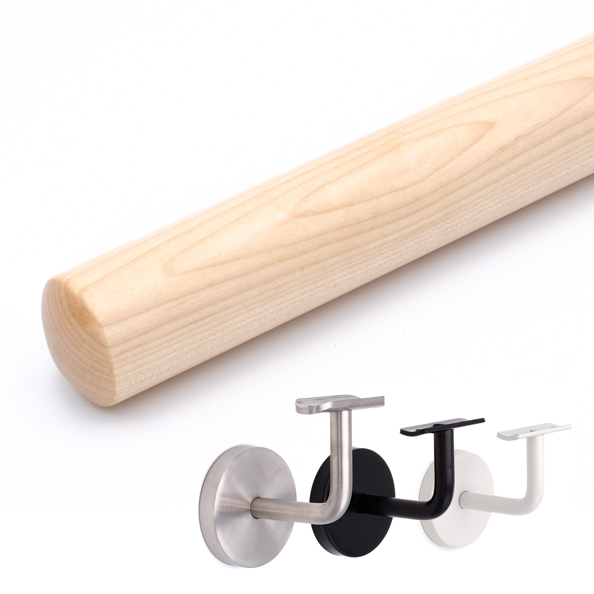 Corrimano rotondo in acero naturale, in diagonale su sfondo bianco, supporti per corrimano in acciaio inox, nero e bianco