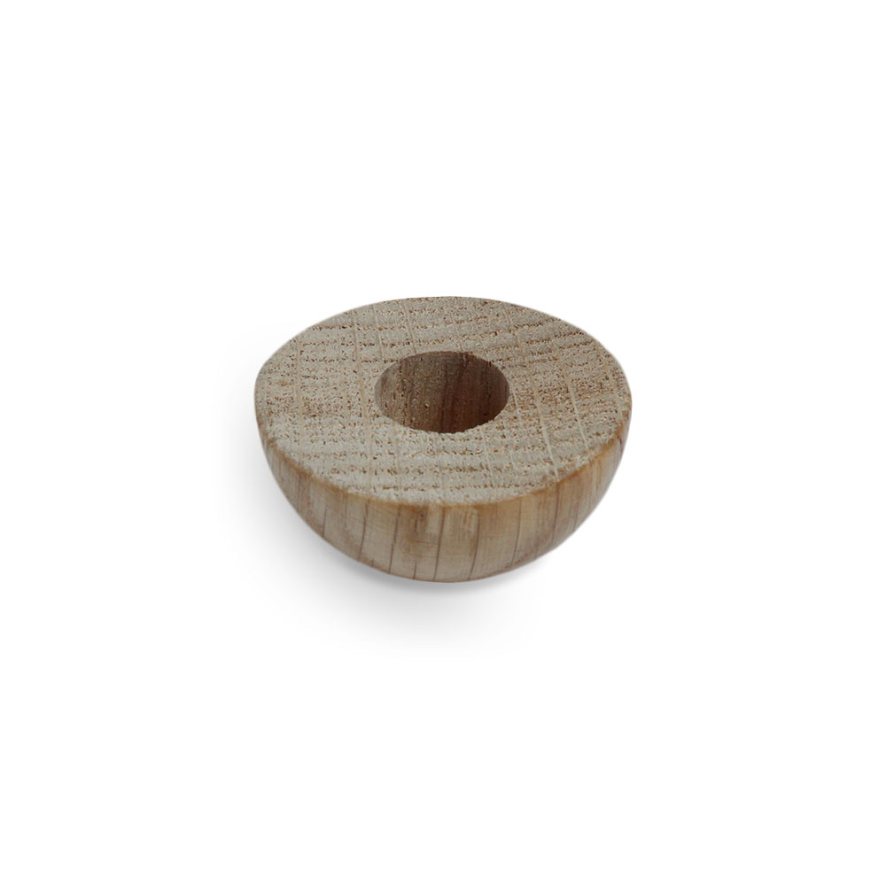 Tappo terminale in rovere semisferico naturale per corrimano in legno Ø 40 - 50 mm, con foro centrale, su sfondo bianco